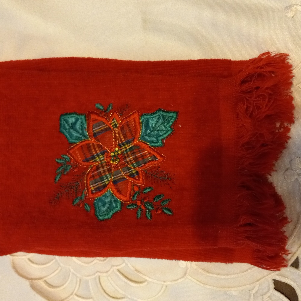 Embroidered Plaid poinsettia flower finger tip towel